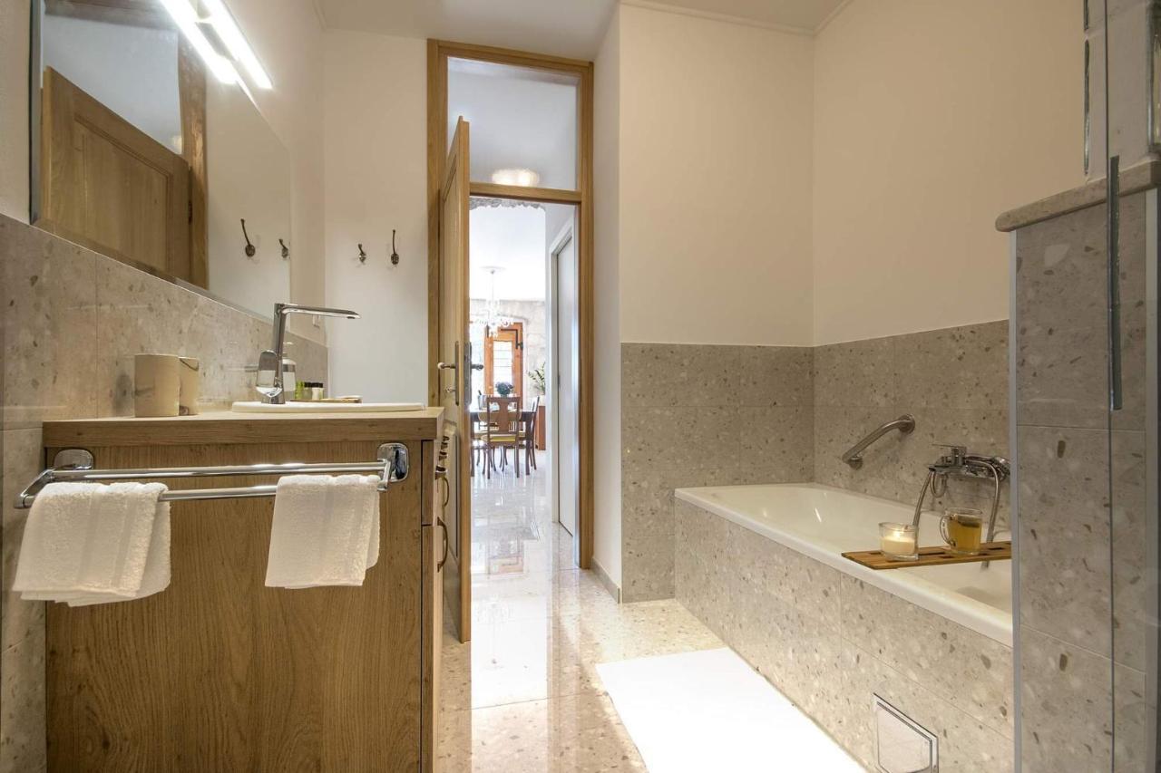 Apartment Derossi Ουμάγκ Εξωτερικό φωτογραφία