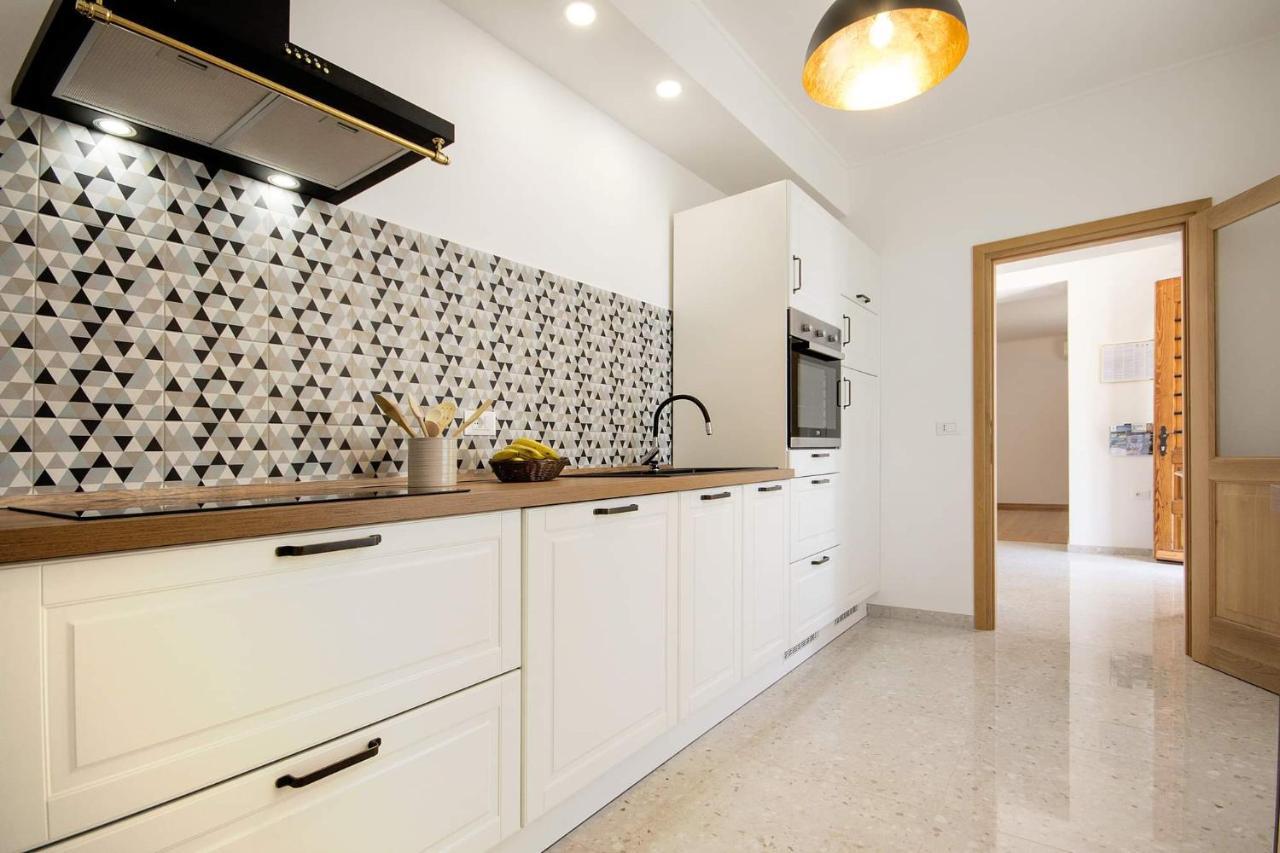Apartment Derossi Ουμάγκ Εξωτερικό φωτογραφία