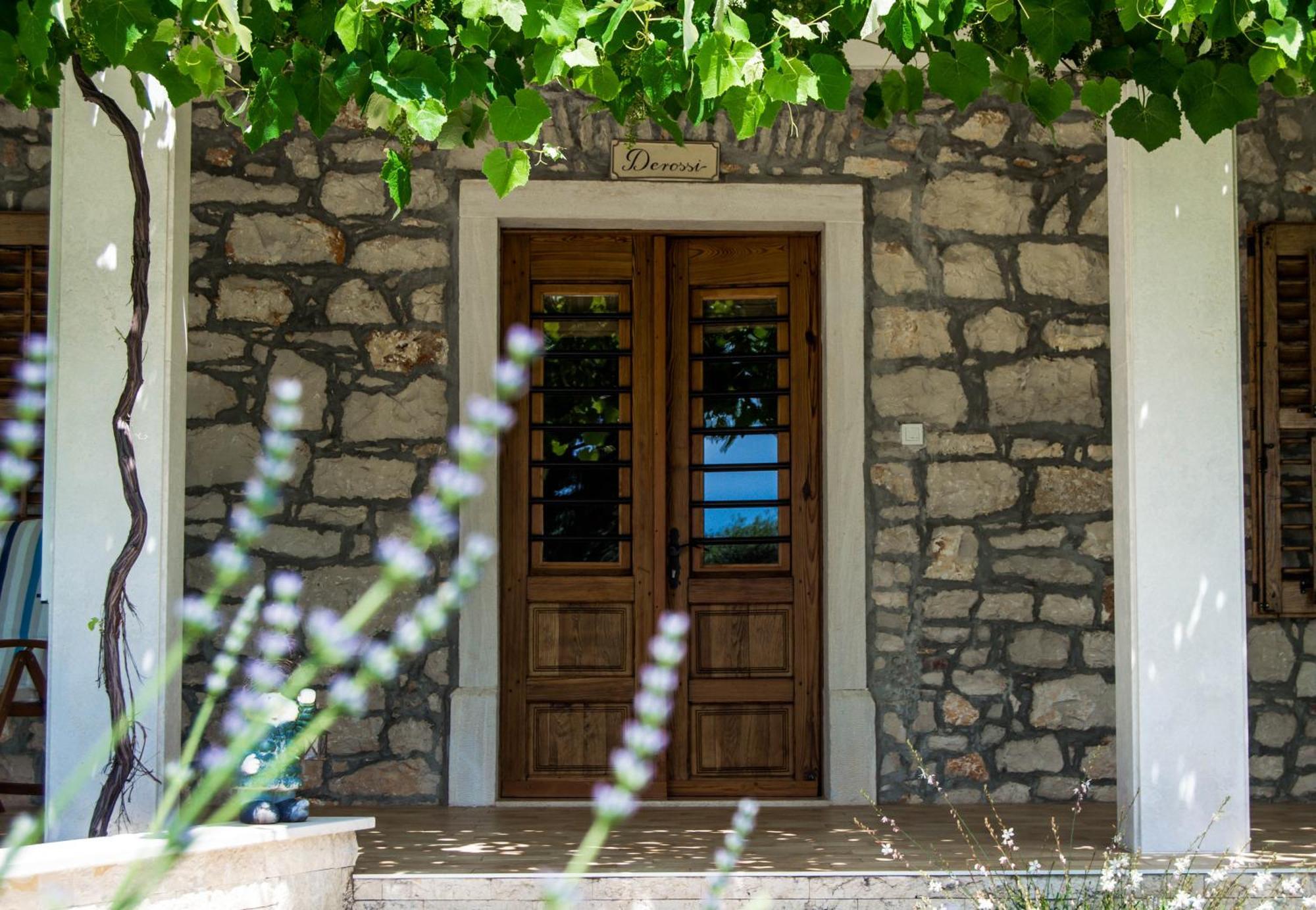 Apartment Derossi Ουμάγκ Εξωτερικό φωτογραφία